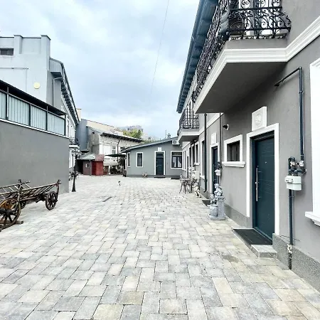 Studio 8 Bucharest Exterior photo