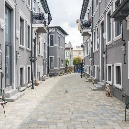 Studio 8 Bucharest Exterior photo